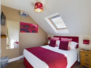 Laura's Loft Bedroom- click for photo gallery